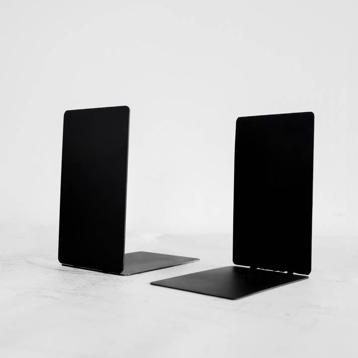Highland Ridge | Handmade Home Decor - Wholesale Bookend - Black Metal Bookend7