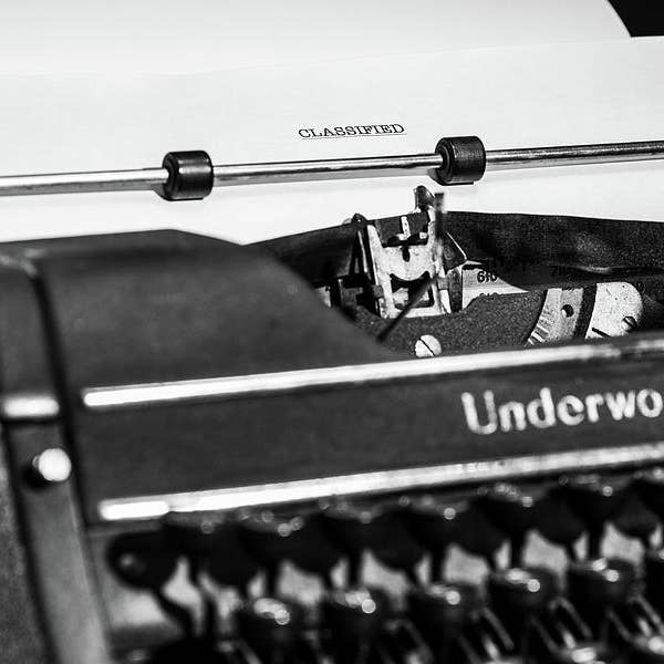 Film Noir Era Metalliskt Konsttryck NOIR02 för wholesale av Breaking Rules Photography