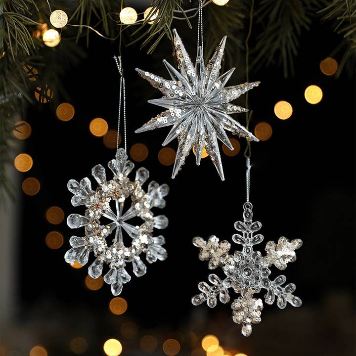 Clear Acrylic Ornament for Festive Christmas Decor_CWMM9688 for wholesale by ACCITY