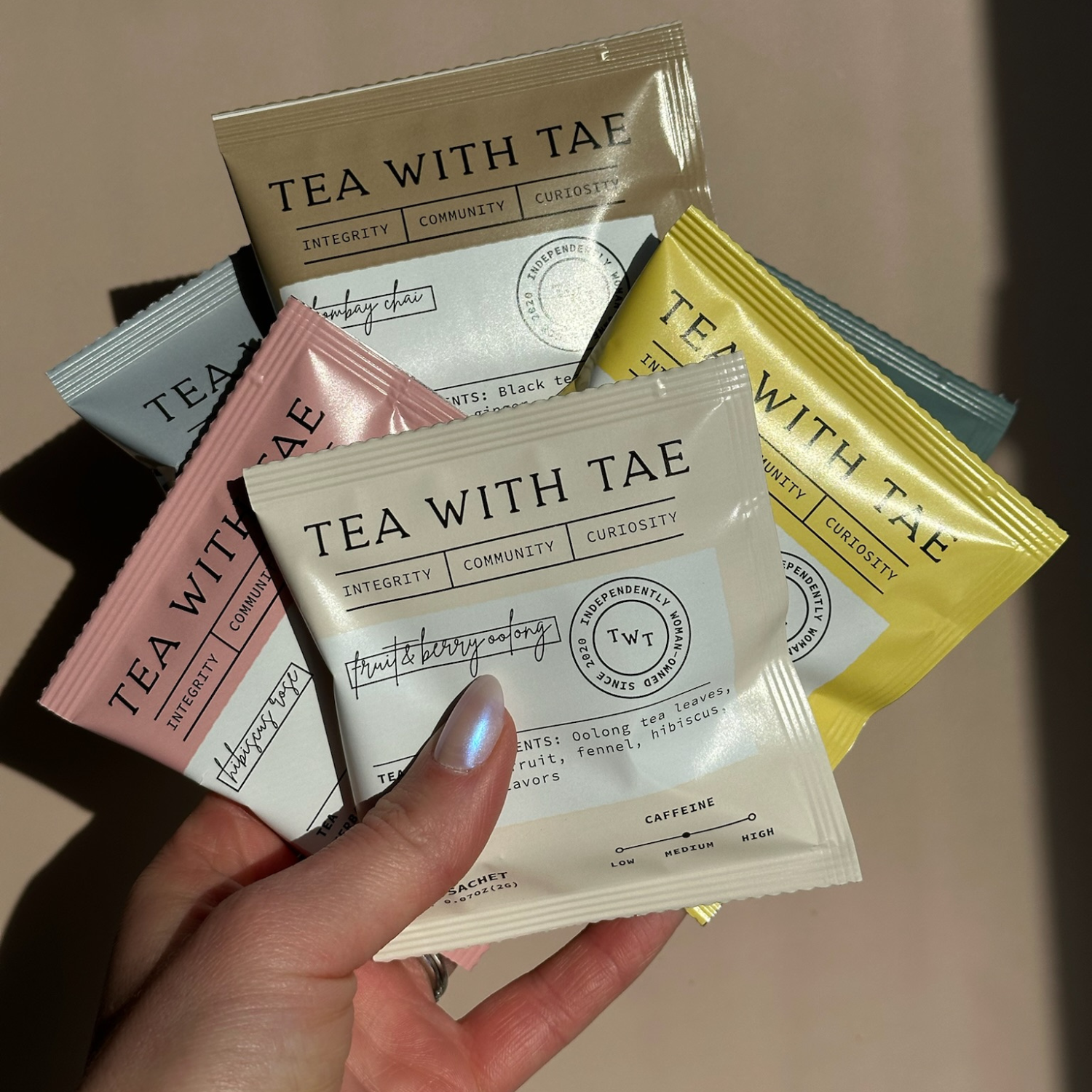 Tea with Tae - Vente Thés santé/détox - Thé aux herbes curcuma et gingembre - Sachet de thé individuel emballé4
