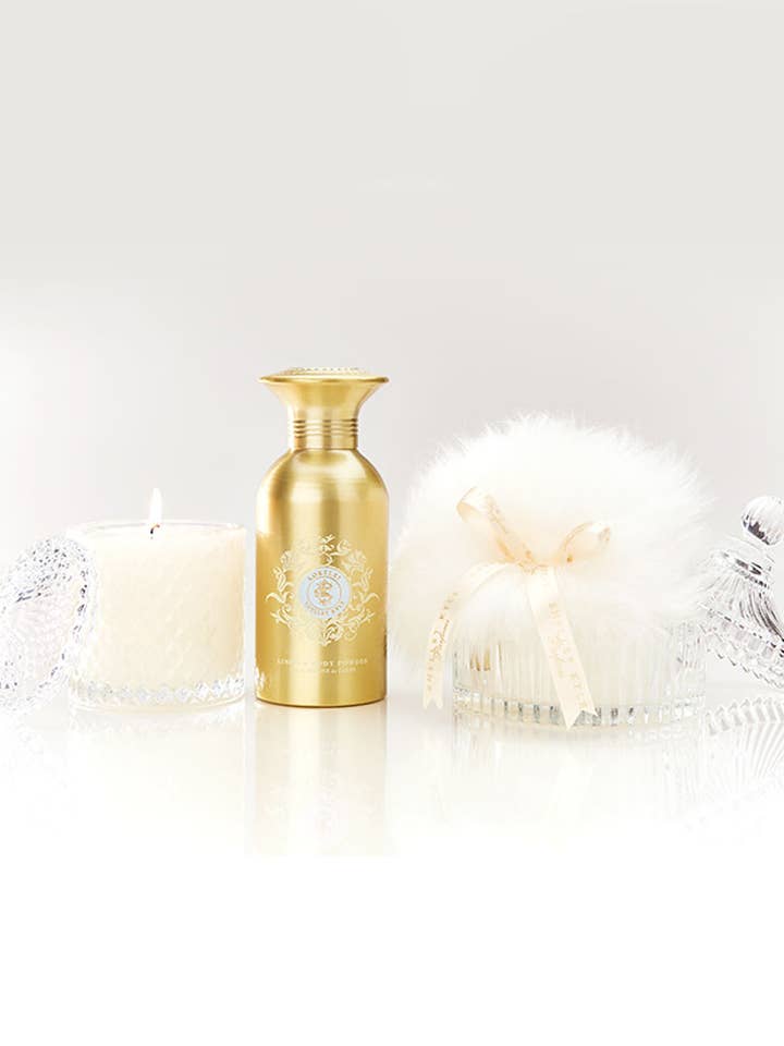 Shelley Kyle Lorelei Coffret cadeau en cristal pour la vente par Shelley Kyle