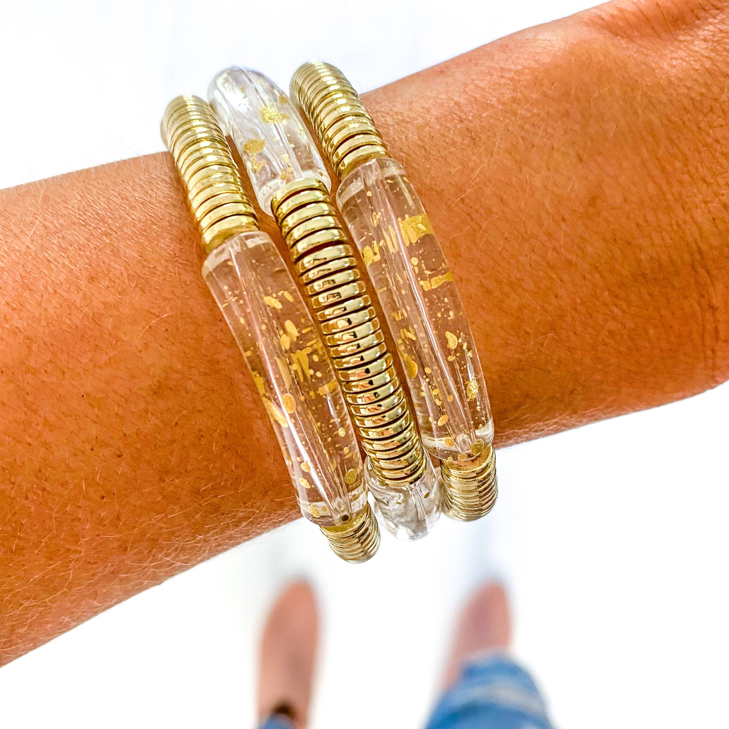 Savvy Bling - Wholesale Beaded Bracelet - Acrylic Tube Bamboo Bracelet & Gold25
