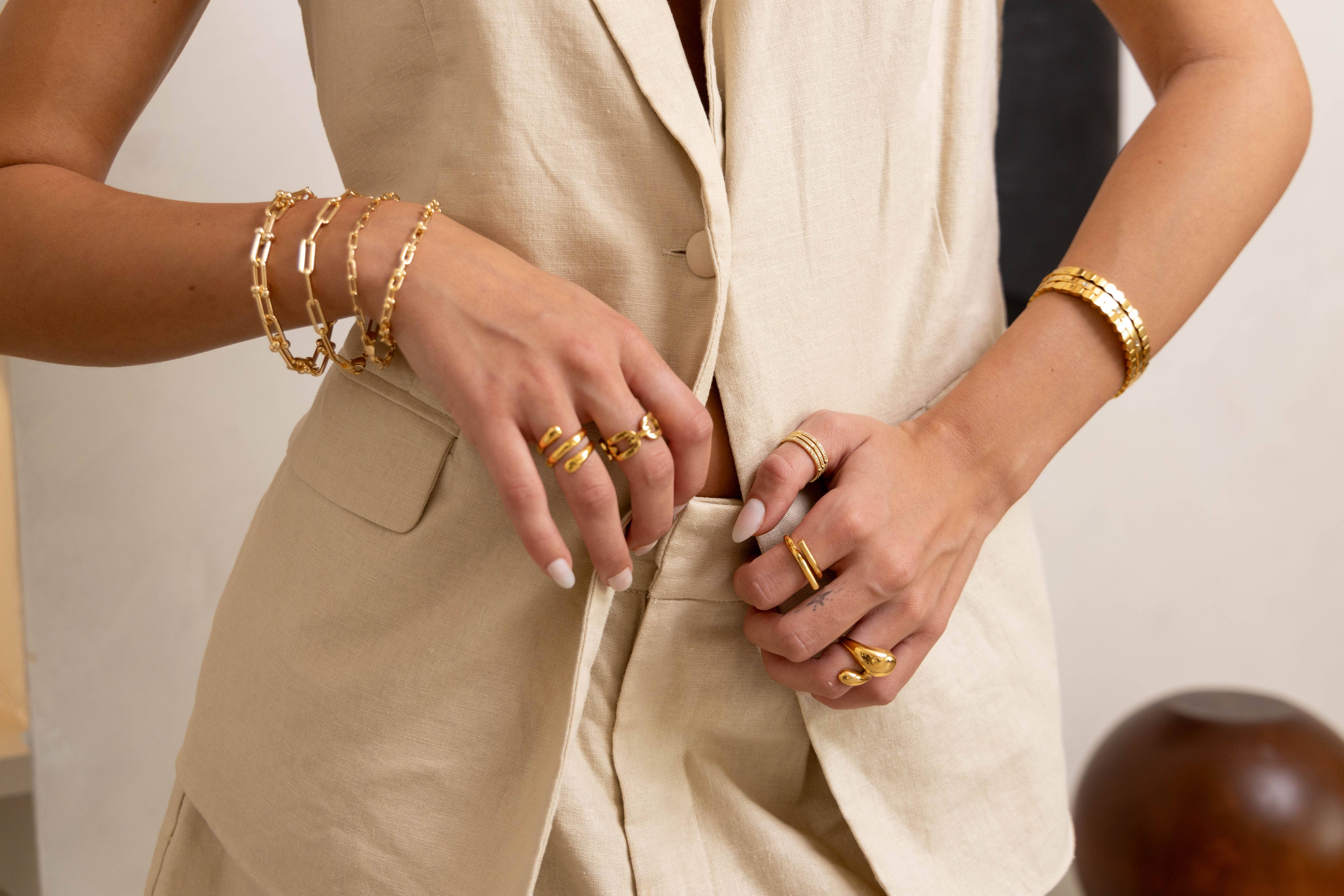 Sahira Jewelry Design - Wholesale Link & Chain Bracelet - Carrie Paperclip Link Bracelet1