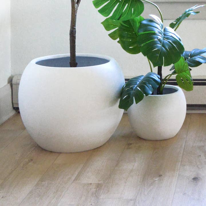 Sphere Pot rund plantekrukke for engroshandel hos Common House Studio