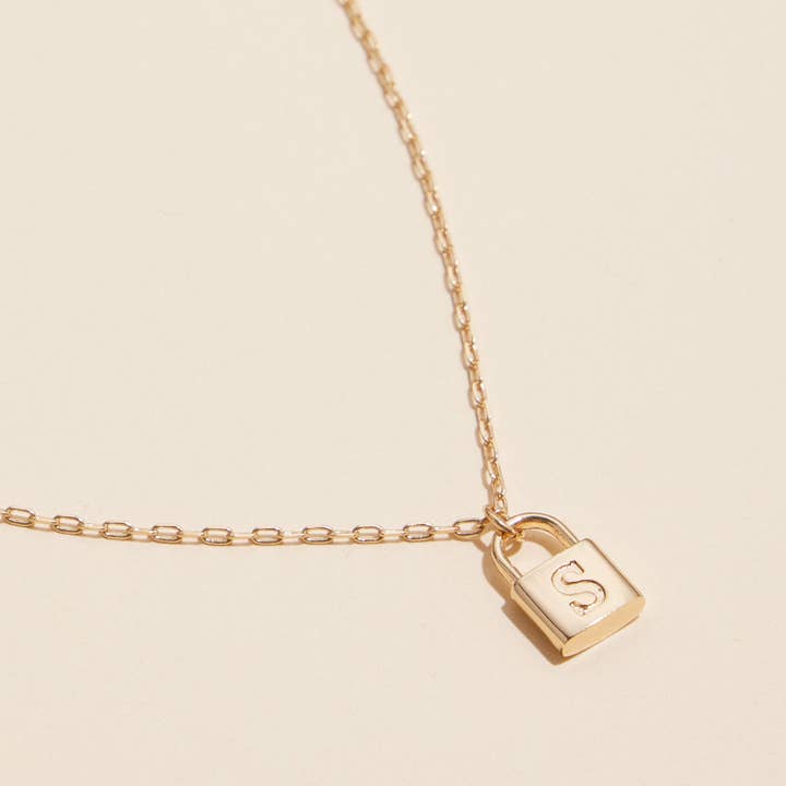 Lilla Haven - Wholesale Pendant/charm necklace - 16 Assorted Golden Initial Lock Pendant Necklace19