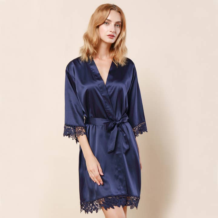 Mackleys - Wholesale Robe - Women's - PREORDER Satin Floral Lace Robe