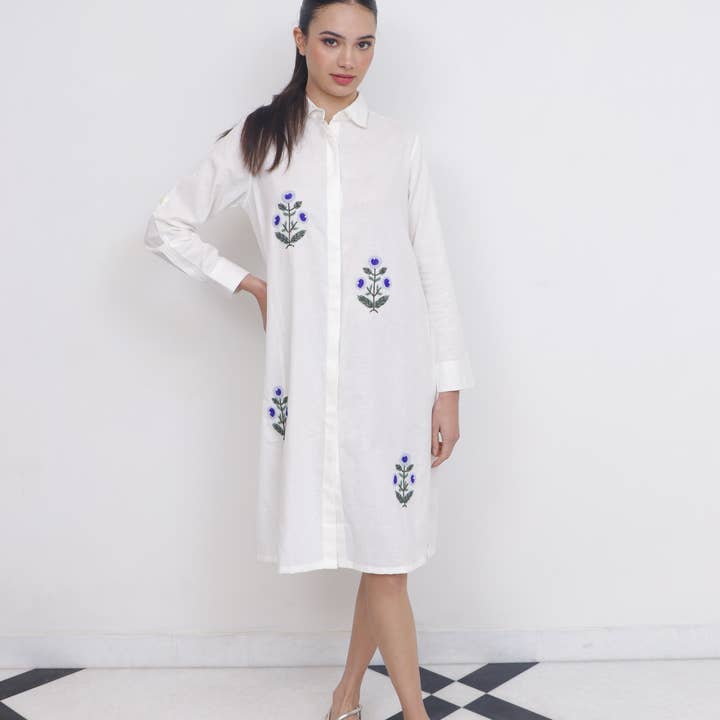 LN 1562 - Marfim/ Peri por atacado de Tiana Designs