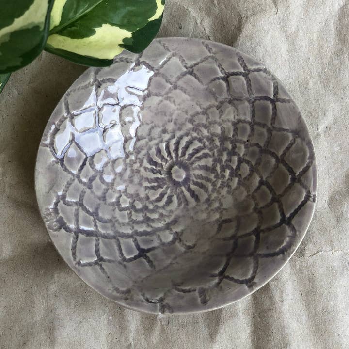 Plato para bolsitas de té, salsa o anillos (lavanda) para venta al por mayor de CeramiLu