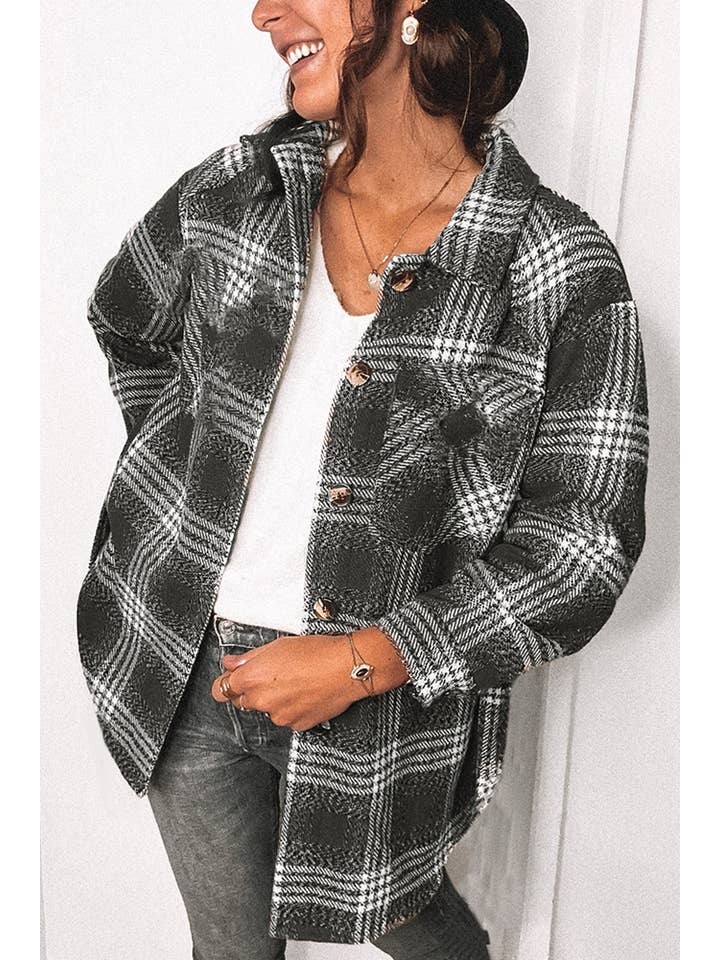 UNISHE - Wholesale Shirt Jacket/Shacket - Women's - XC1359 Plaid Flannel Shacket Jacket Women2