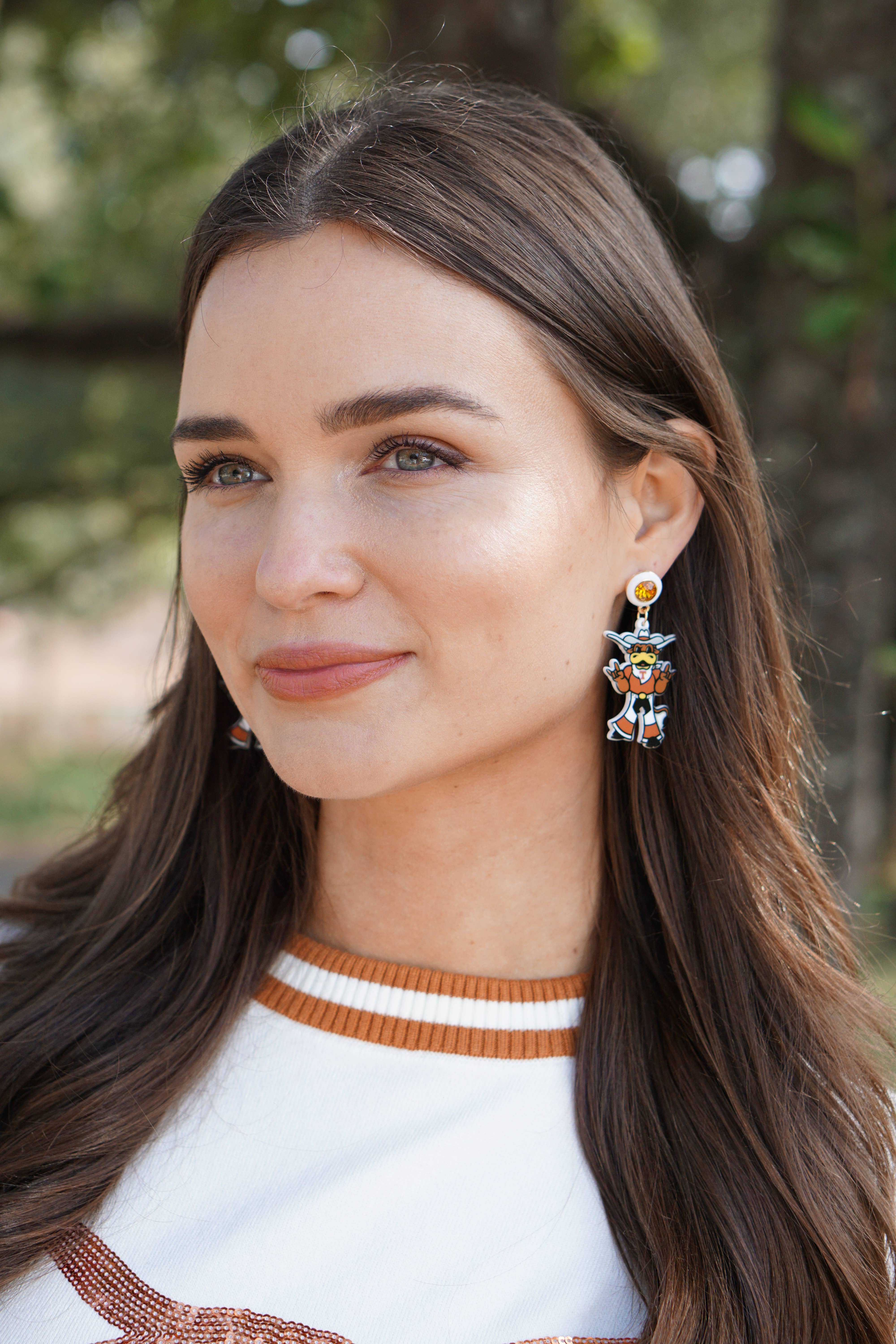 Canvas Style – Großhandel Ohrhänger – Texas Longhorns Bevo Harz-Maskottchen-Ohrringe1