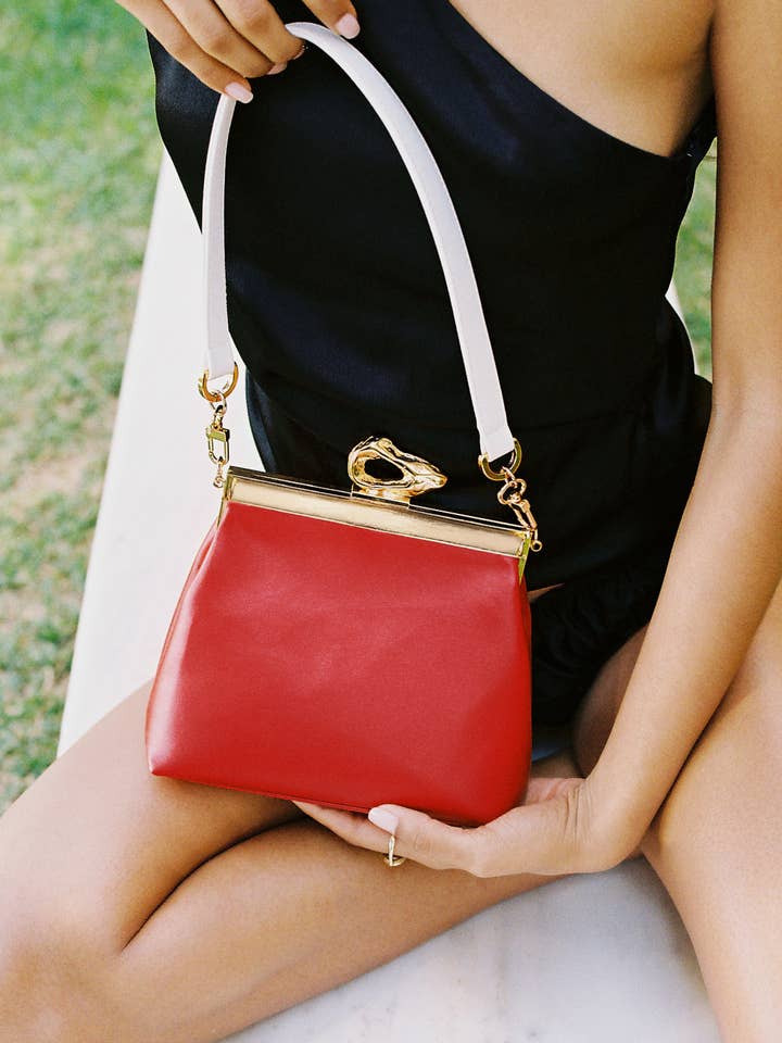 Nicole Red for wholesale by Mashu