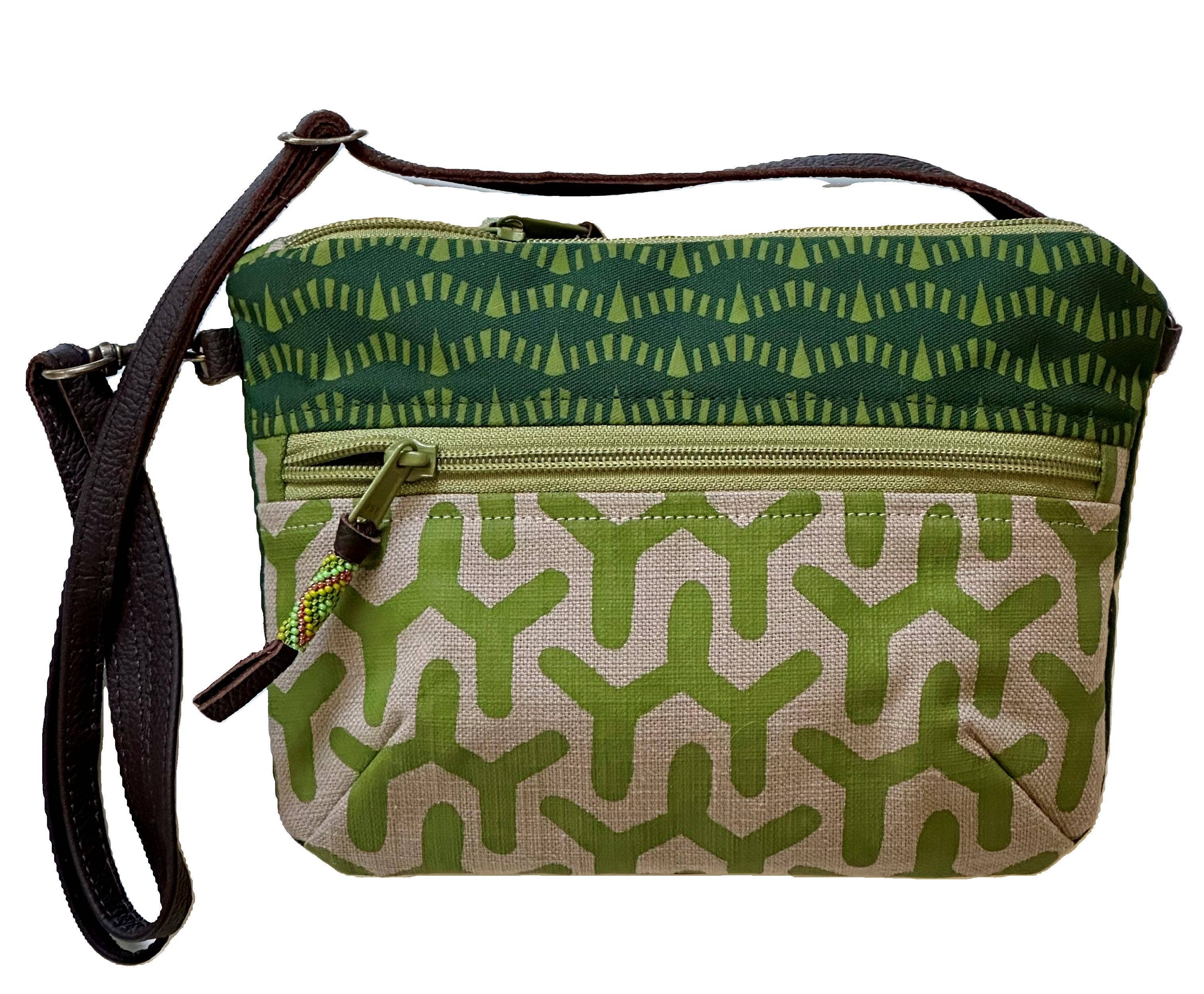 Bridge for Africa - Wholesale Crossbody Bag - Women's - Crossbody/Belt Bag with beaded tassel7