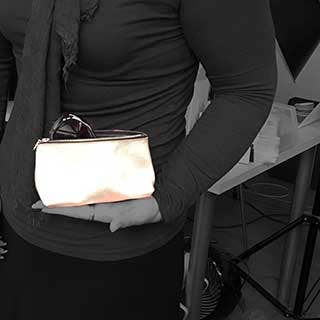 Zina Kao Exclusives – wholesale Make-up/cosmetic bag – The Smaller Metallic Makeup Clutch: 2 sizes! Bardot & Turner5