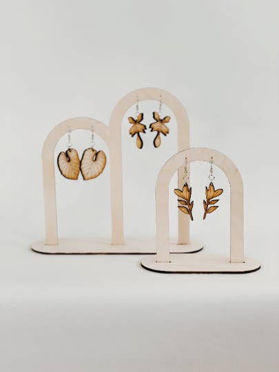 Présentoir à boucles d'oreilles Arch pour la vente par Dainty Little Tiny Things