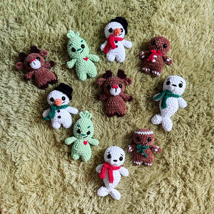Noël au crochet, Amigurumi Snowman/Renne/Green Evil... pour la vente par TOMOPOD LLC