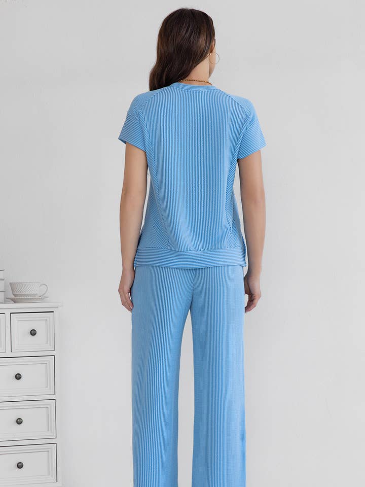 LA Society - Wholesale Lounge Set - Women's - Cable Knit Short Sleeve T Shirt and Wide Leg Pants Set4