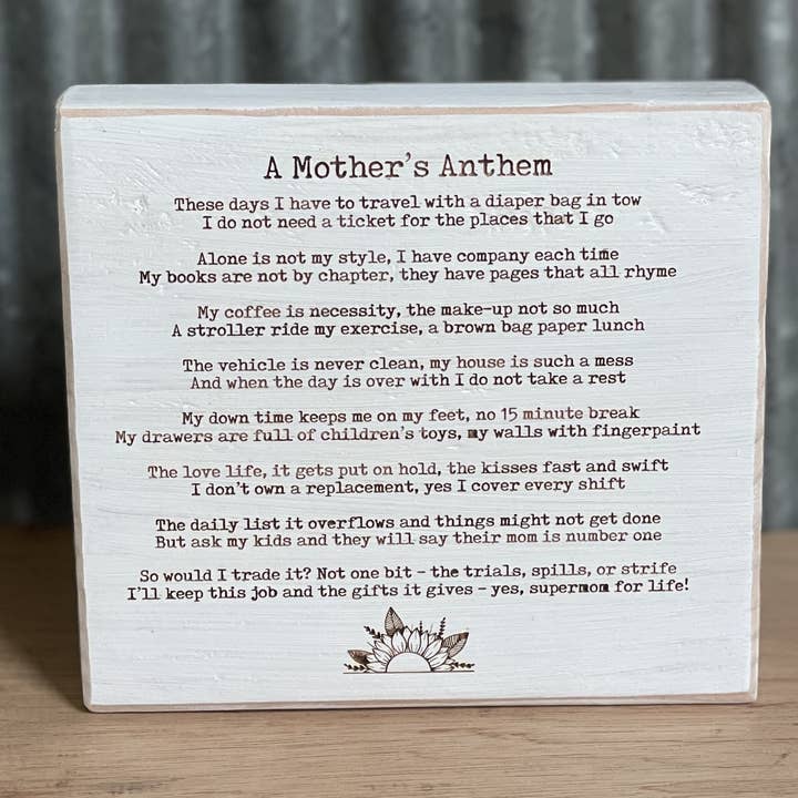Plaque en bois « A Mother's Anthem »//Fête des Mères//Cadeau pour maman pour la vente par Spiritual Whiskey