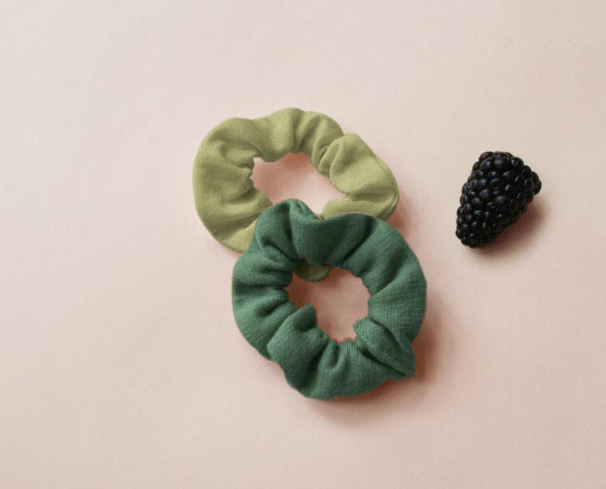Mäus Essentials - Wholesale Scrunchie - Women's - Super Scrunchies19
