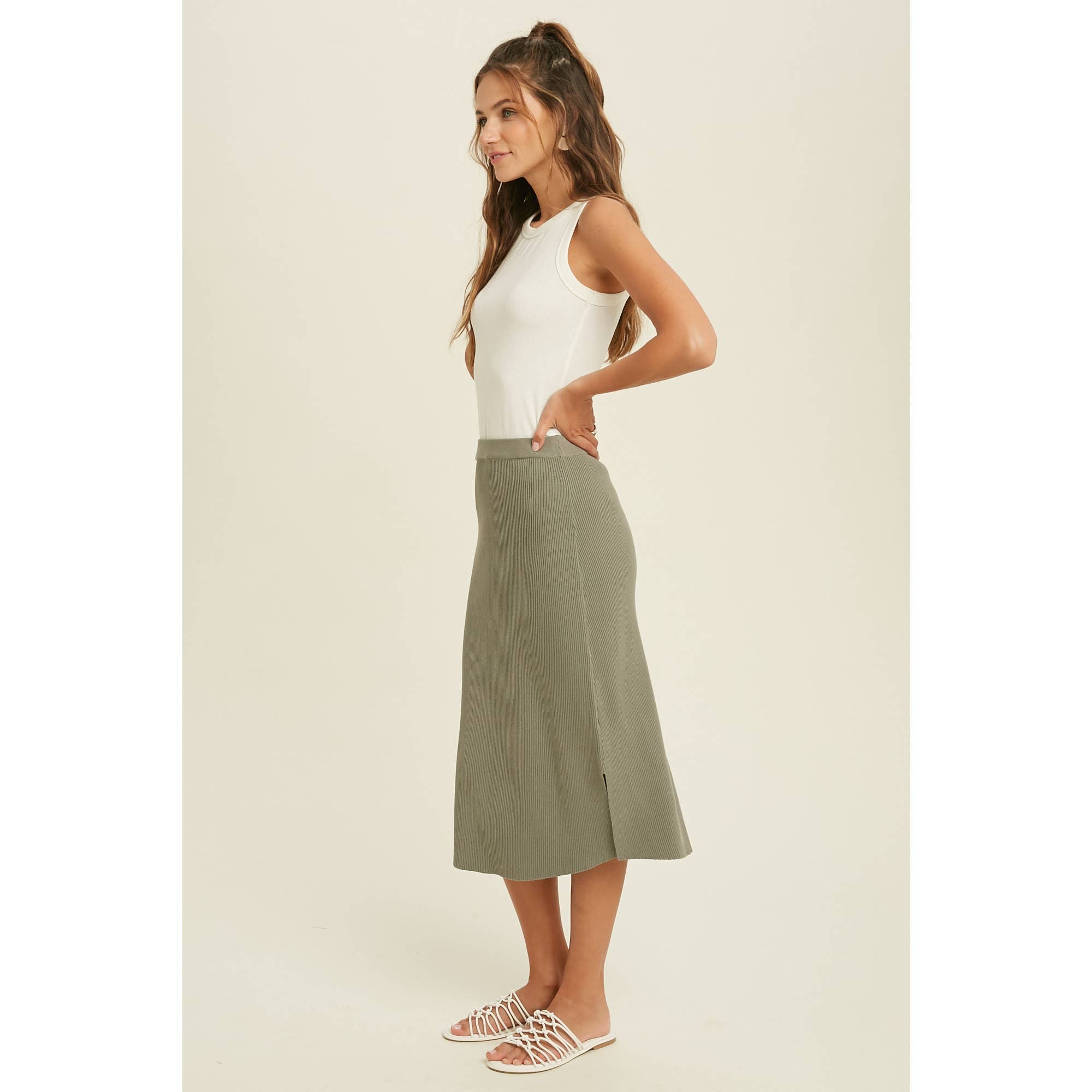 Wishlist Apparel - Wholesale Tank Top - Women's - CREW NECK RIBBED KNIT TANK TOP / WL18-104426