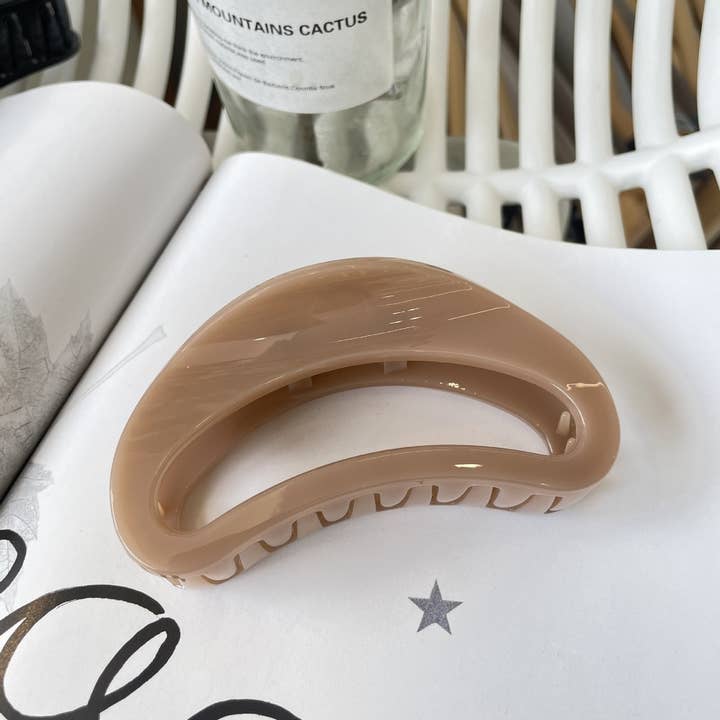 NINEXIS - Wholesale Hair Clip - Women's - CWAHA1518_SIMPLE SEMI CIRCULAR ARC LARGE HAIR CLAW CLIP4