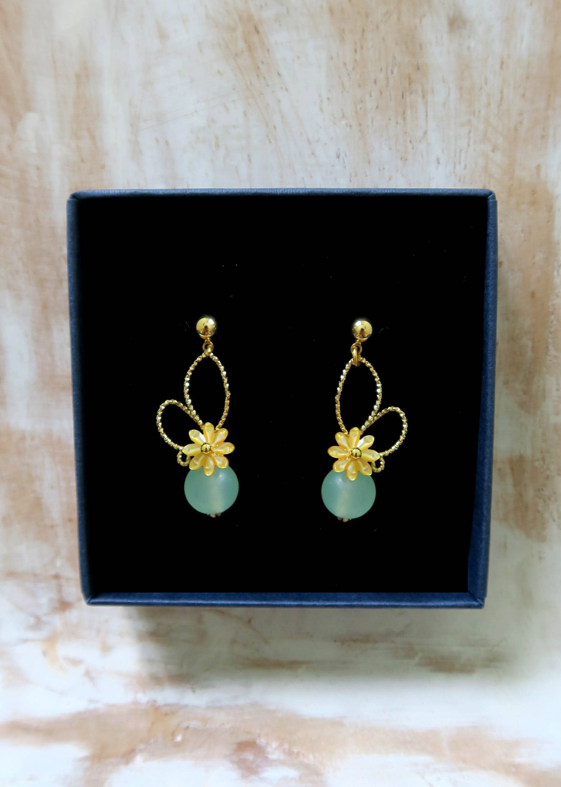 Hirondelle Bijoux - Wholesale Dangle Earrings - Daphné floral earrings6