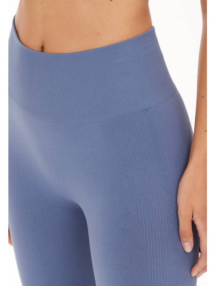 YUMAN – wholesale Athletic/lounge leggings – Women's – Athlecia Balance Seamless Tights, Serenity Blue4