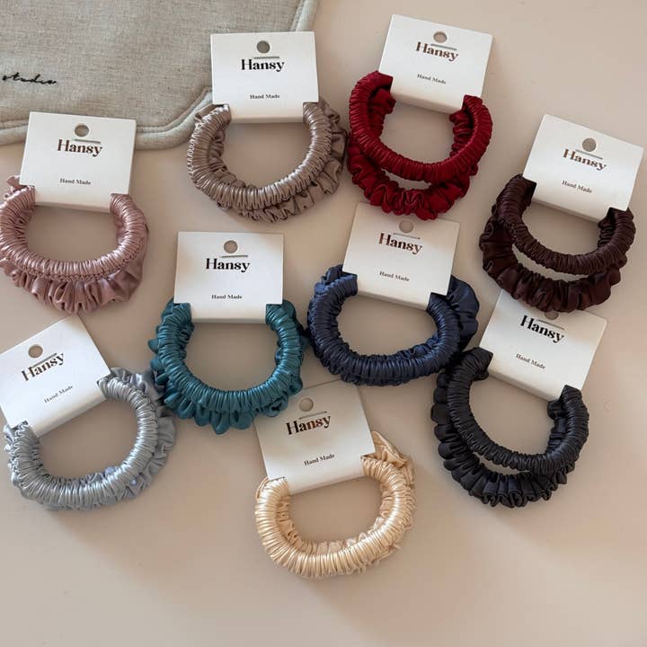 SoapElenGlen - Wholesale Scrunchie - Women’s - Elegant Satin Ruched Scrunchies Set, Minimalist Hair Ties14