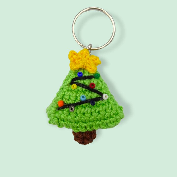 Christmas tree keychain for wholesale by Knuffelsenzo