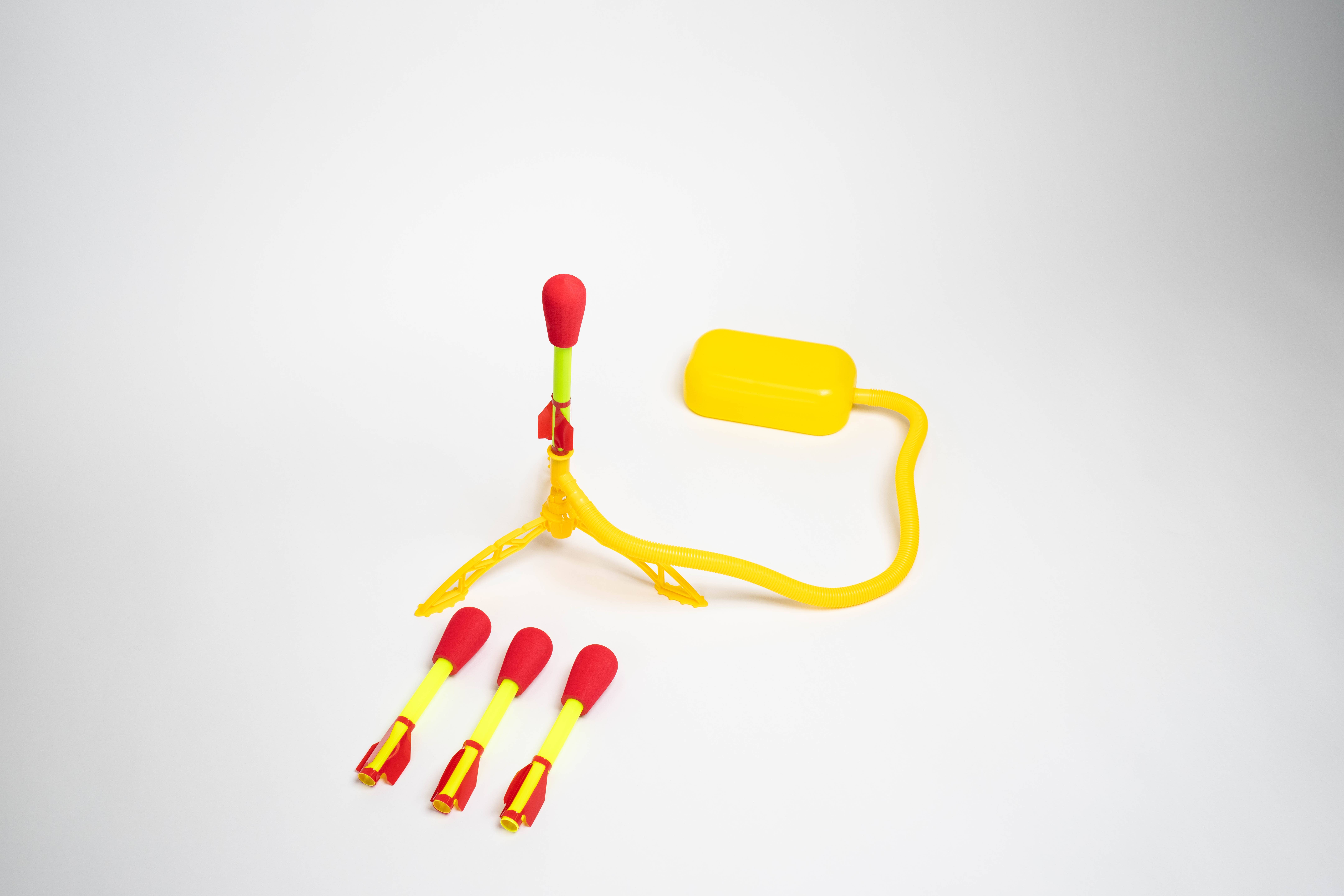 Stomp Rocket - Wholesale Toy Set - Kids - Ultra Stomp Rocket Kit - 4 Rockets1