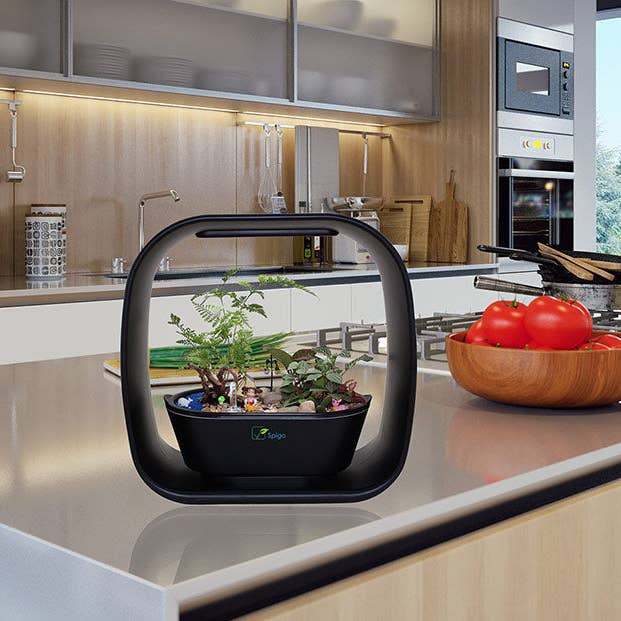 ShopBobbys - Wholesale Artificial Plant - Spigo Intelligent Indoor LED Light Garden, Matte Black1