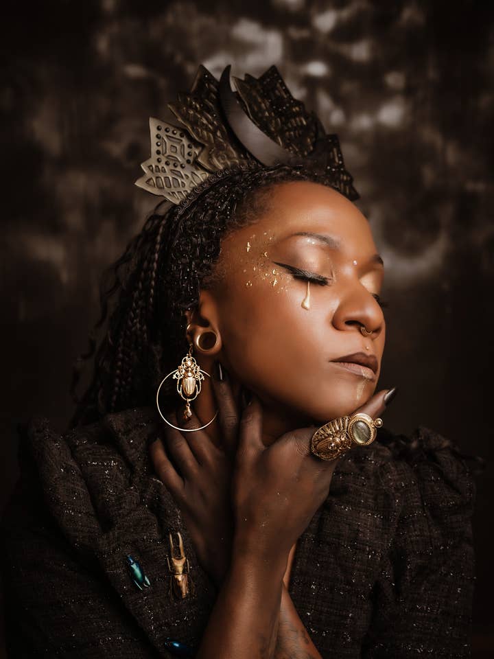 Solskarabæ Hængesmykker for engroshandel hos Trollbinde