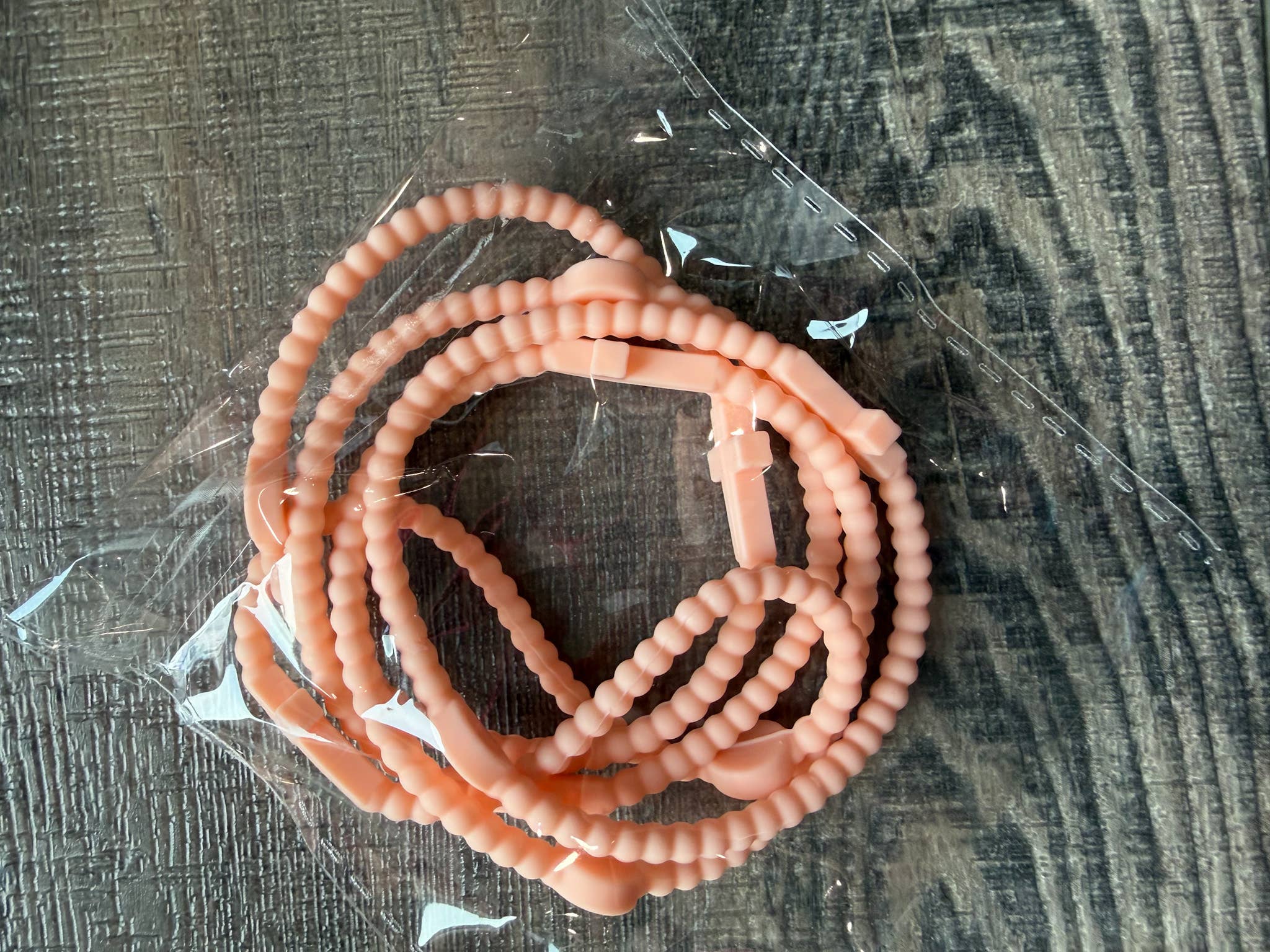 JILLIAN INK LLC - Wholesale Jewelry Set - Silicone Cross Bracelet Set of 518