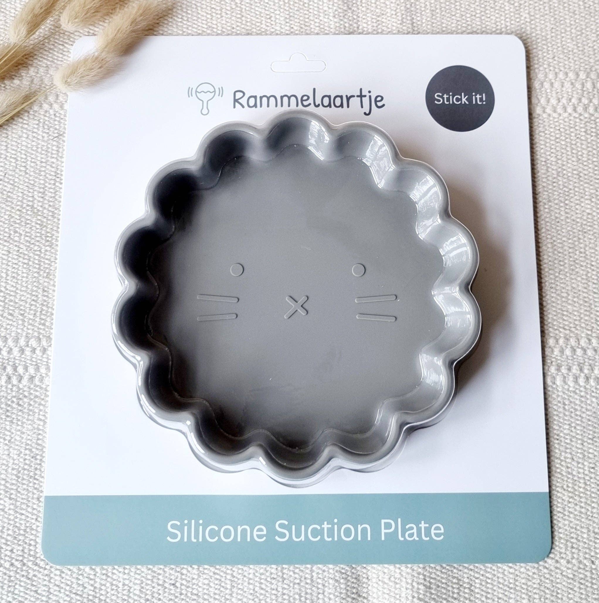 Rammelaartje - Wholesale Dinner Plate - Kids & Baby - Silicone Plate with Suction Cup Lion - Sand2