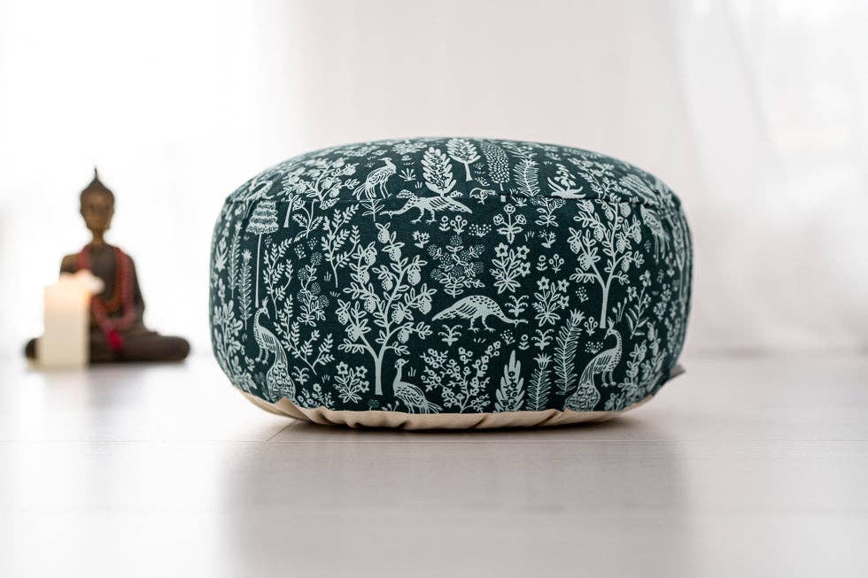 Goldwerk Schliersee - Wholesale Meditation Supplies - meditation cushion wildlife1