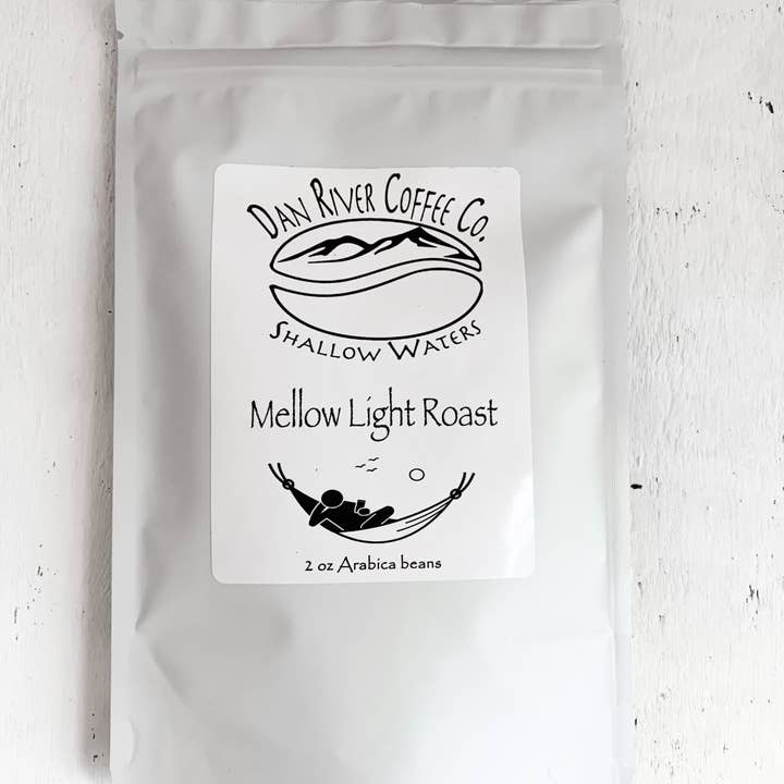 Dan River Coffee Co. - Venta al por mayor Café en grano - Aguas poco profundas - Paquete pequeño de 2 oz