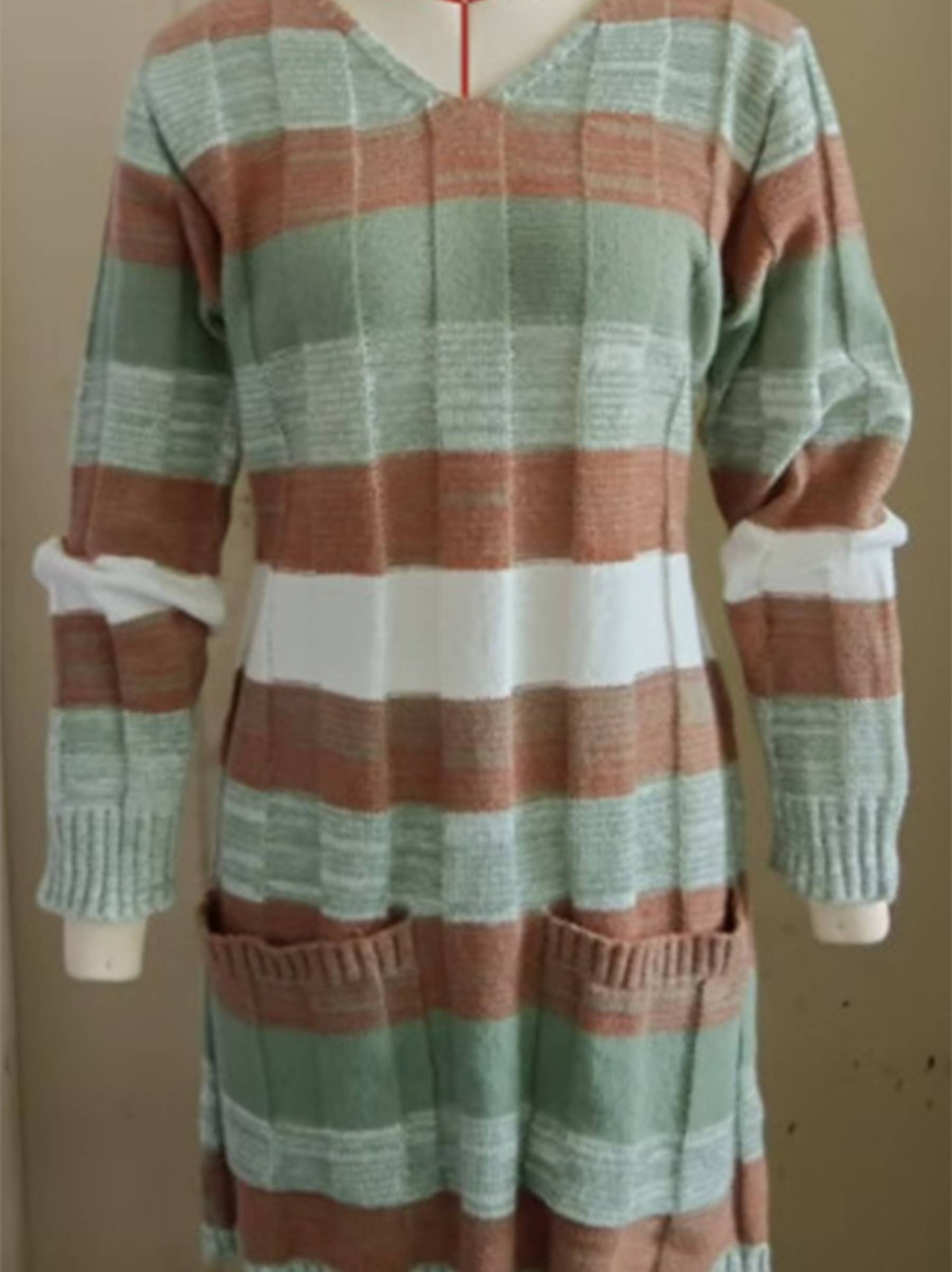 Wholesalesir - Wholesale Dress - Women's - V-neck Color Blocked Pocket Knitted Dress4