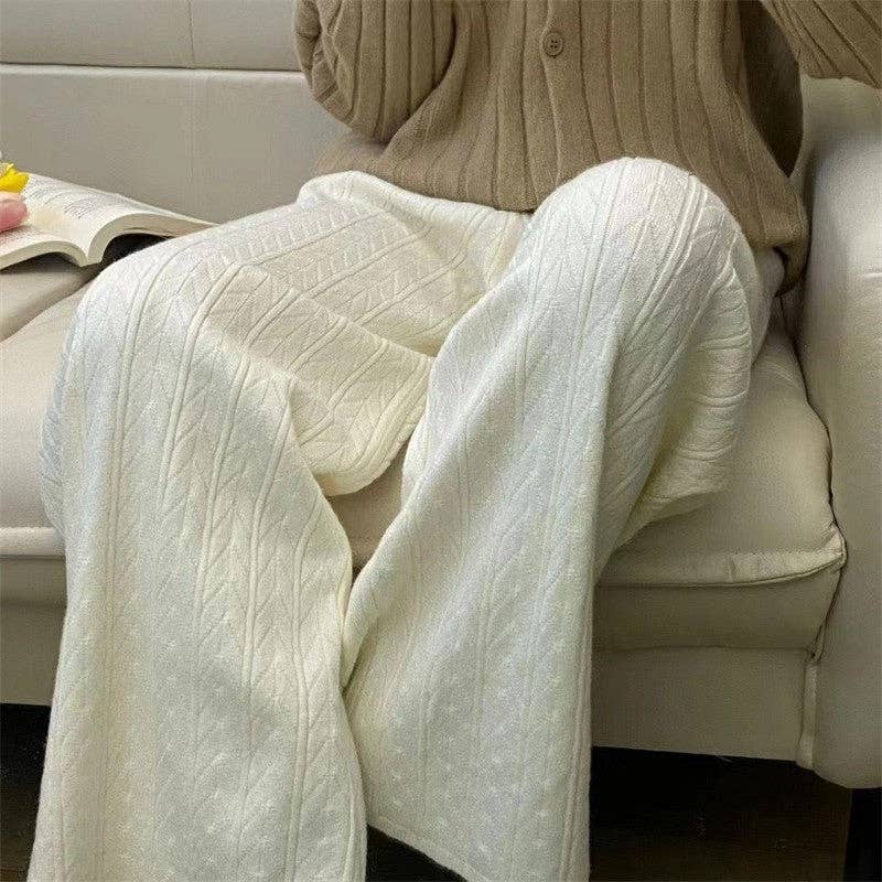 UZ Wholesale Store – Großhandel Hose – Damen – Einfarbige Strickhose mit weitem Bein3