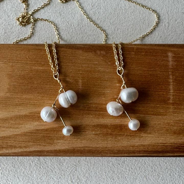 Pearl Cluster | Pearl Wedding Jewelry | Pearl Necklace for wholesale by AyaKazari