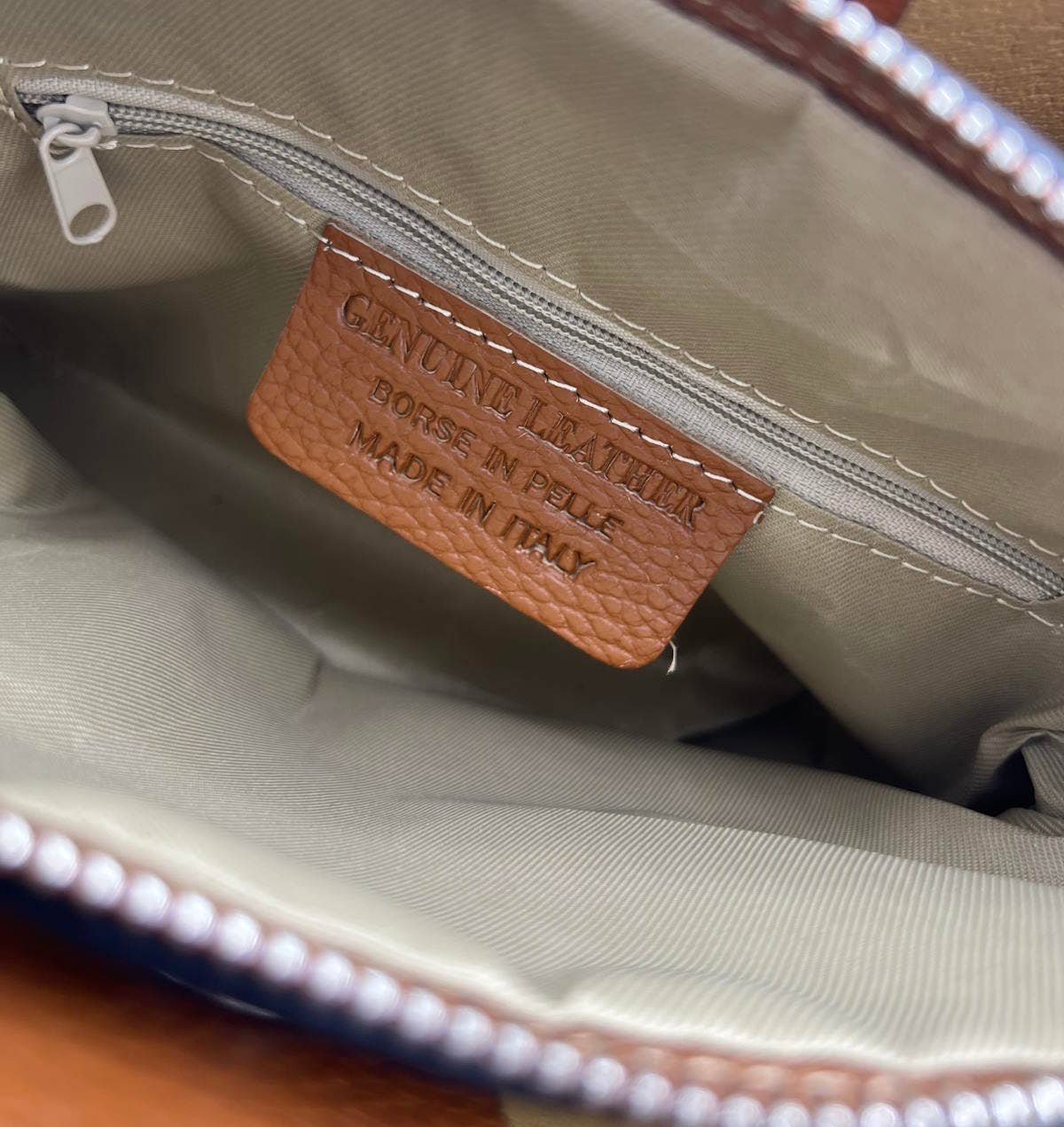 Suie Valentini srl – wholesale Väska med handtag – Dam – Handväska i genuint läder, tillverkad i Italien, art. 1125516