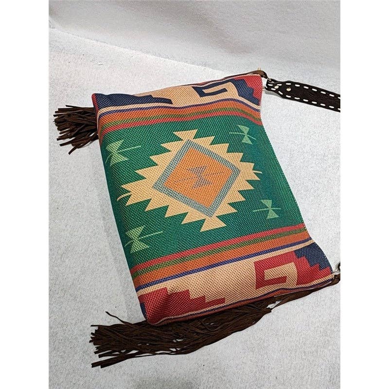 ShieldChic - Wholesale Shoulder Bag - Women's - Ethnic Pattern Tassel Shoulder Bag2