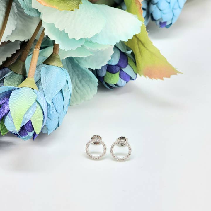 Lillie's Lifestyles - Wholesale Stud/Post Earrings - Sterling Silver circular CZ Earrings3