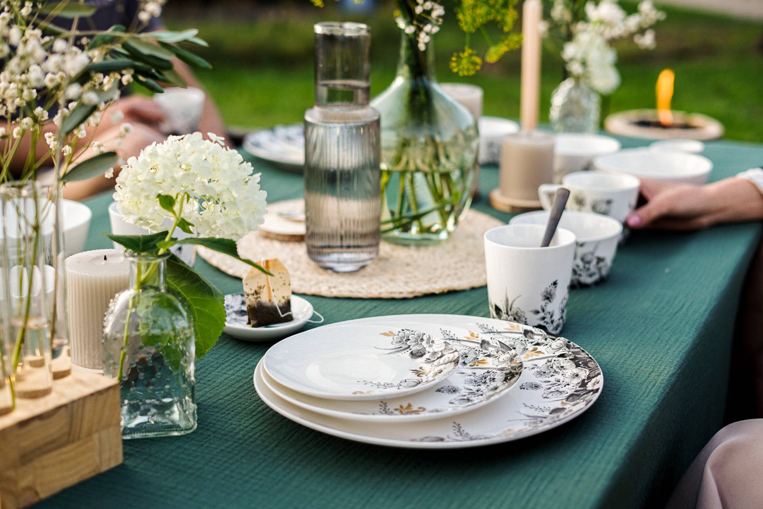 Heinen Delfts Blauw - Wholesale Dinner Plate - Dinner Plate Evening Flower1