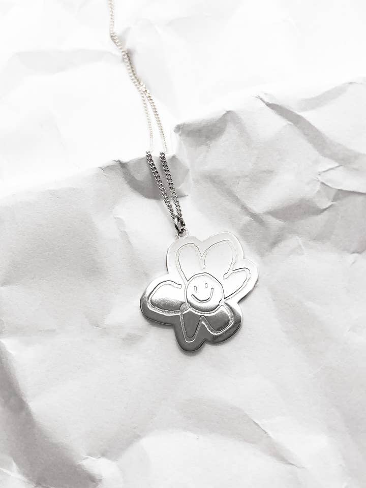 COLLAR DE FLORES FELICES, PLATA DE LEY 925 para venta al por mayor de Skin Deep