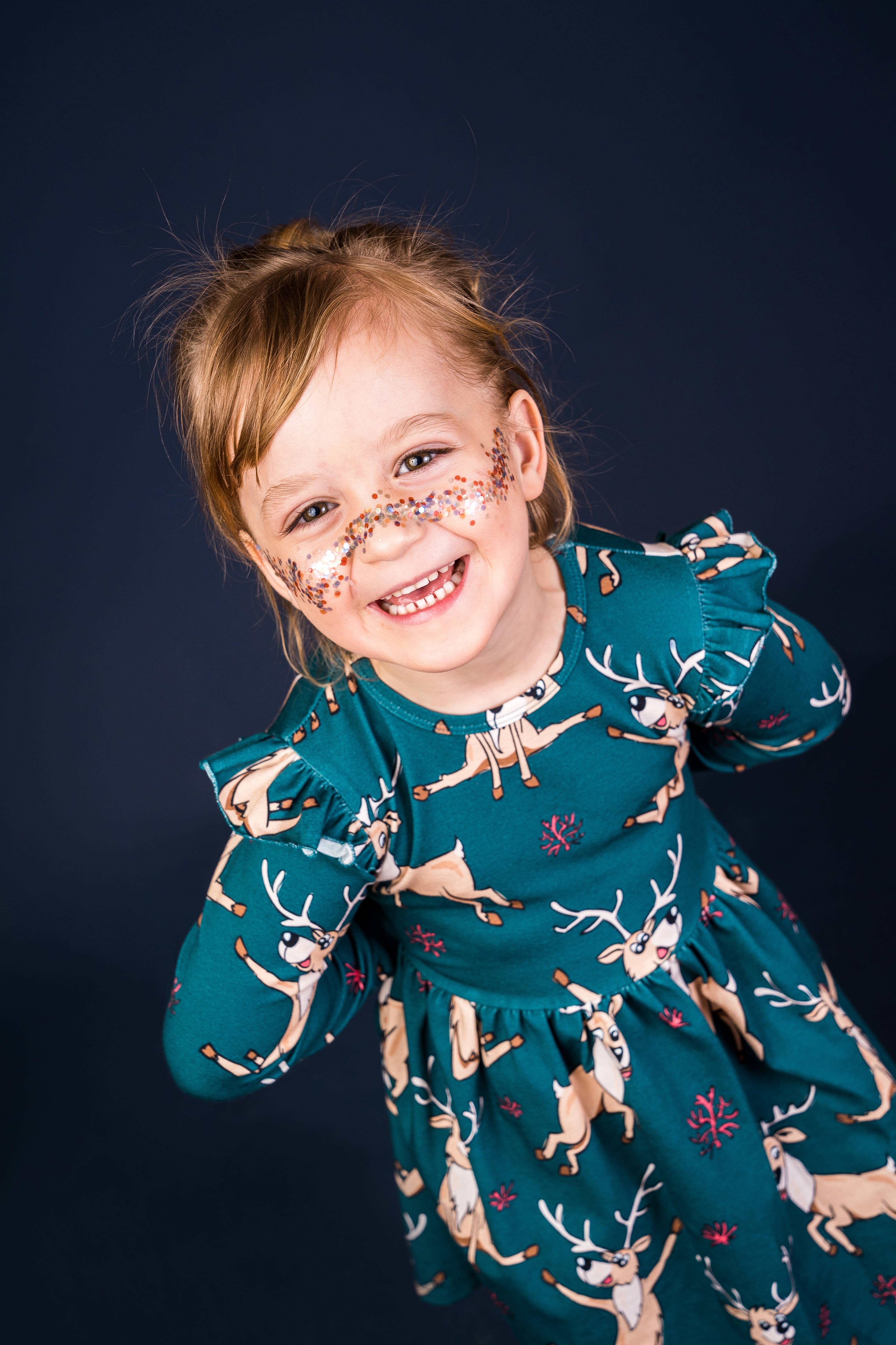 Mullido – Großhandel Kleid – Kinder – RENTIER - DAS GERAFFTE KLEID - AW241