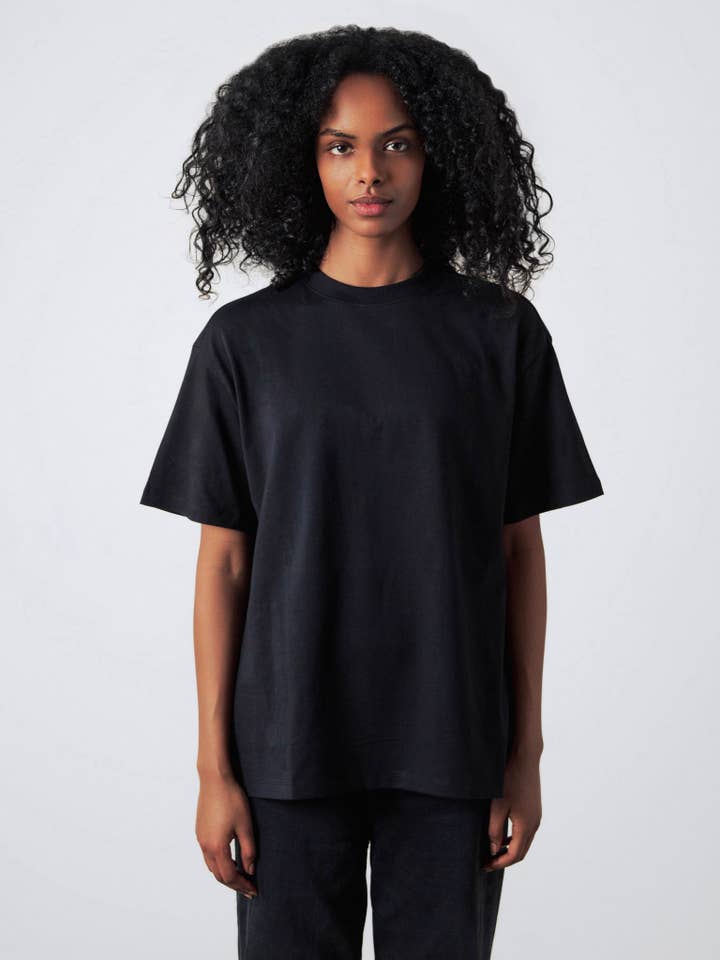 Honest Basics - Wholesale T-Shirt - Women's - Oversized T-shirt