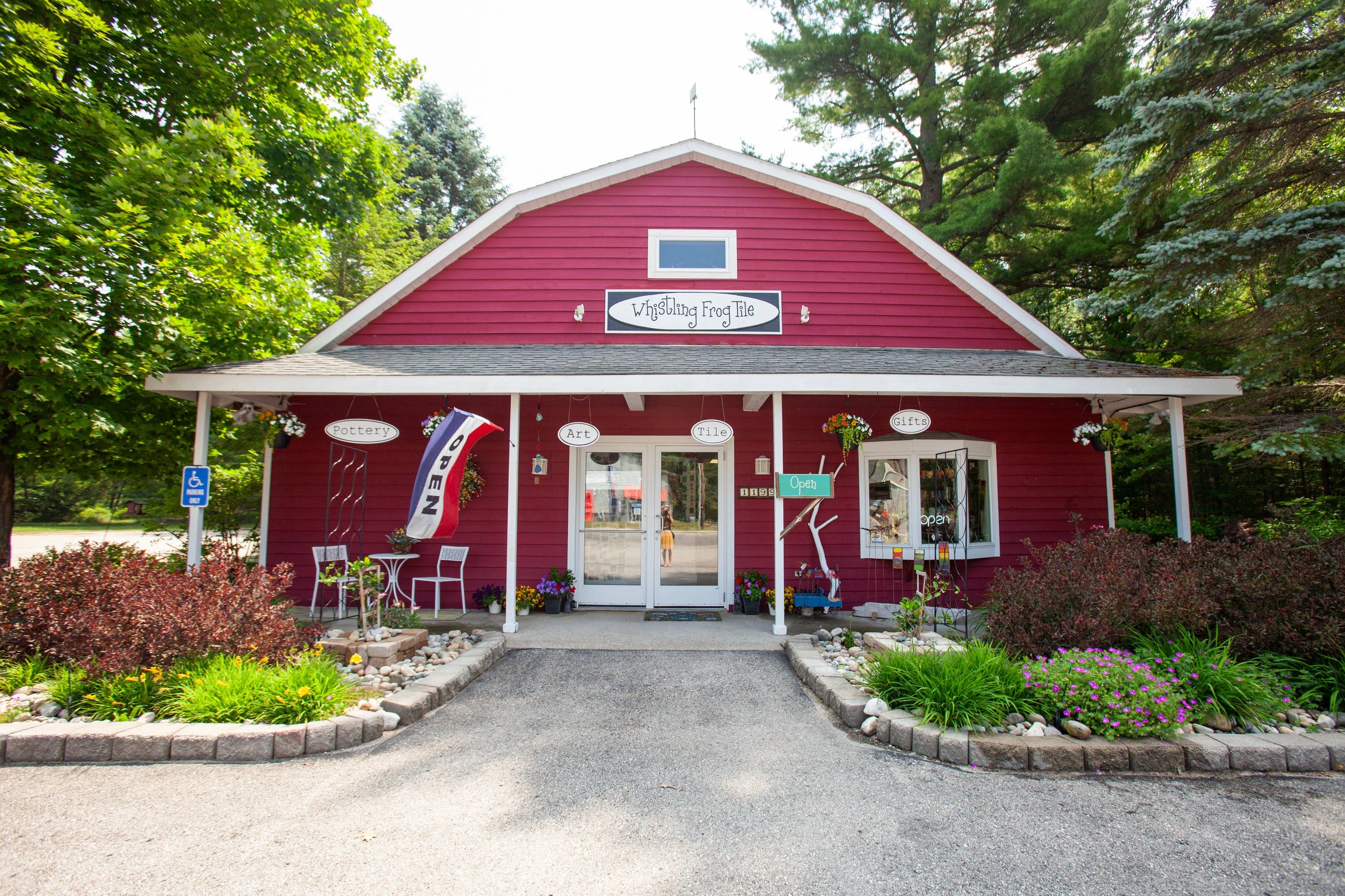 Whistling Frog Tile Inc. – Engroshandel Pynt – St. Ignace Ornament Michigan Gave Ferie Øvre Halvø10