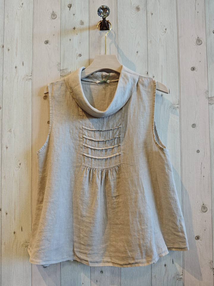 Linen & More - Wholesale Blouse - Women's - REF 17683 SLEEVELESS BOAT NECK BLOUSE 100% LINEN