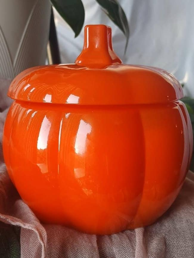 Pumpkin Spice Soy Candle with Hidden Crystal in Jar for wholesale by moon and mantras