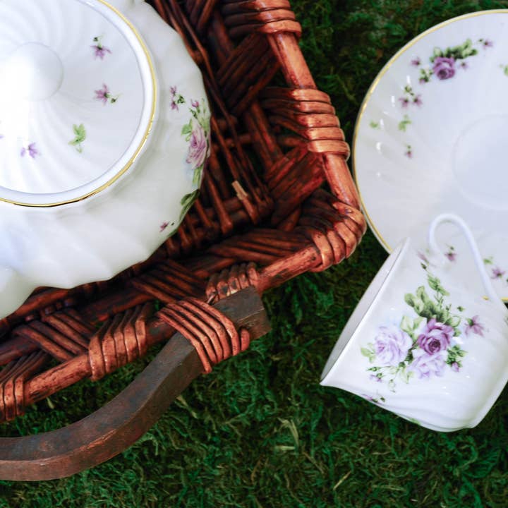 Lynns – Großhandel Teekannen – Elegante 37oz Porzellan-Teekanne mit Vintage-Wirbelmuster