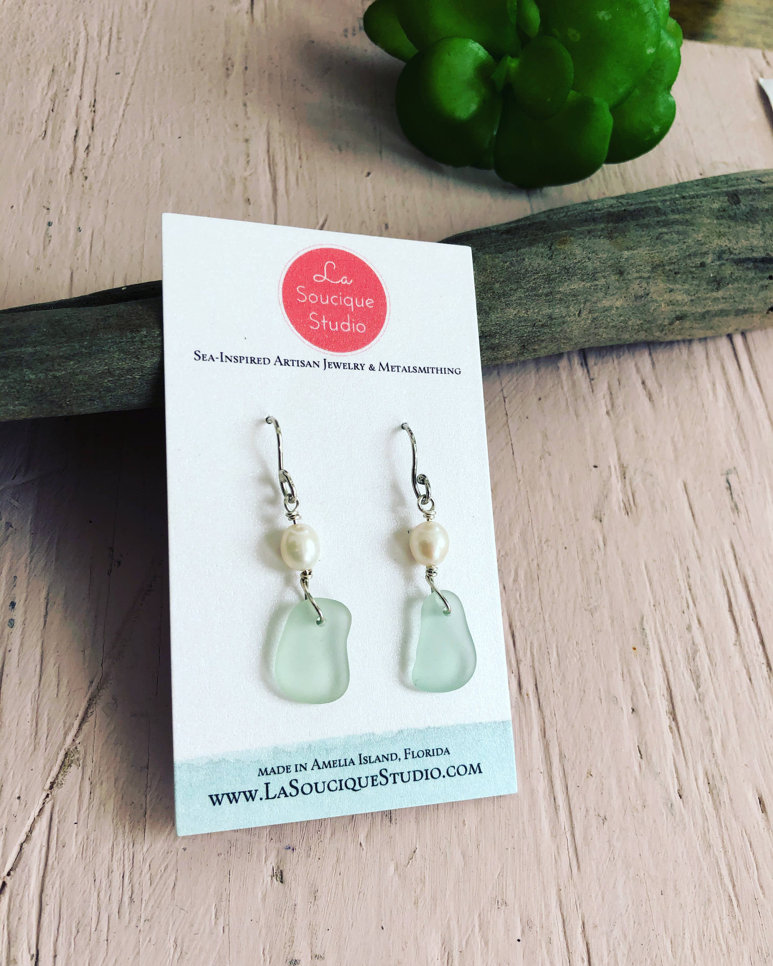 La Soucique Studio Metalsmithing - Wholesale Dangle Earrings - Perelle Sea and Pearl Earrings1